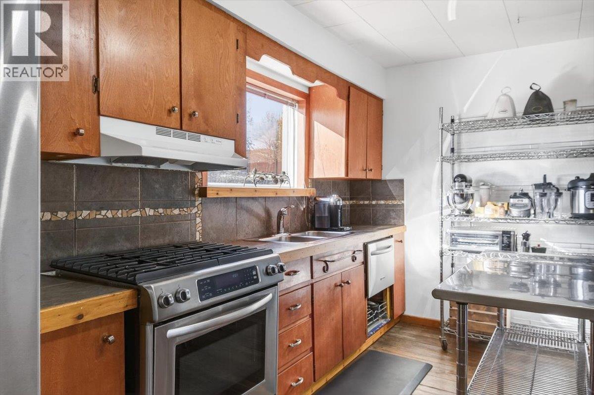 1091 4TH Avenue Unit# A, Fernie