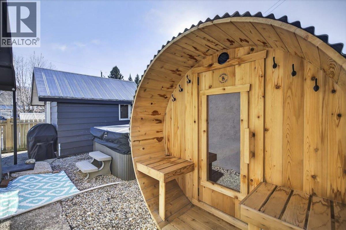 1091 4TH Avenue Unit# A, Fernie