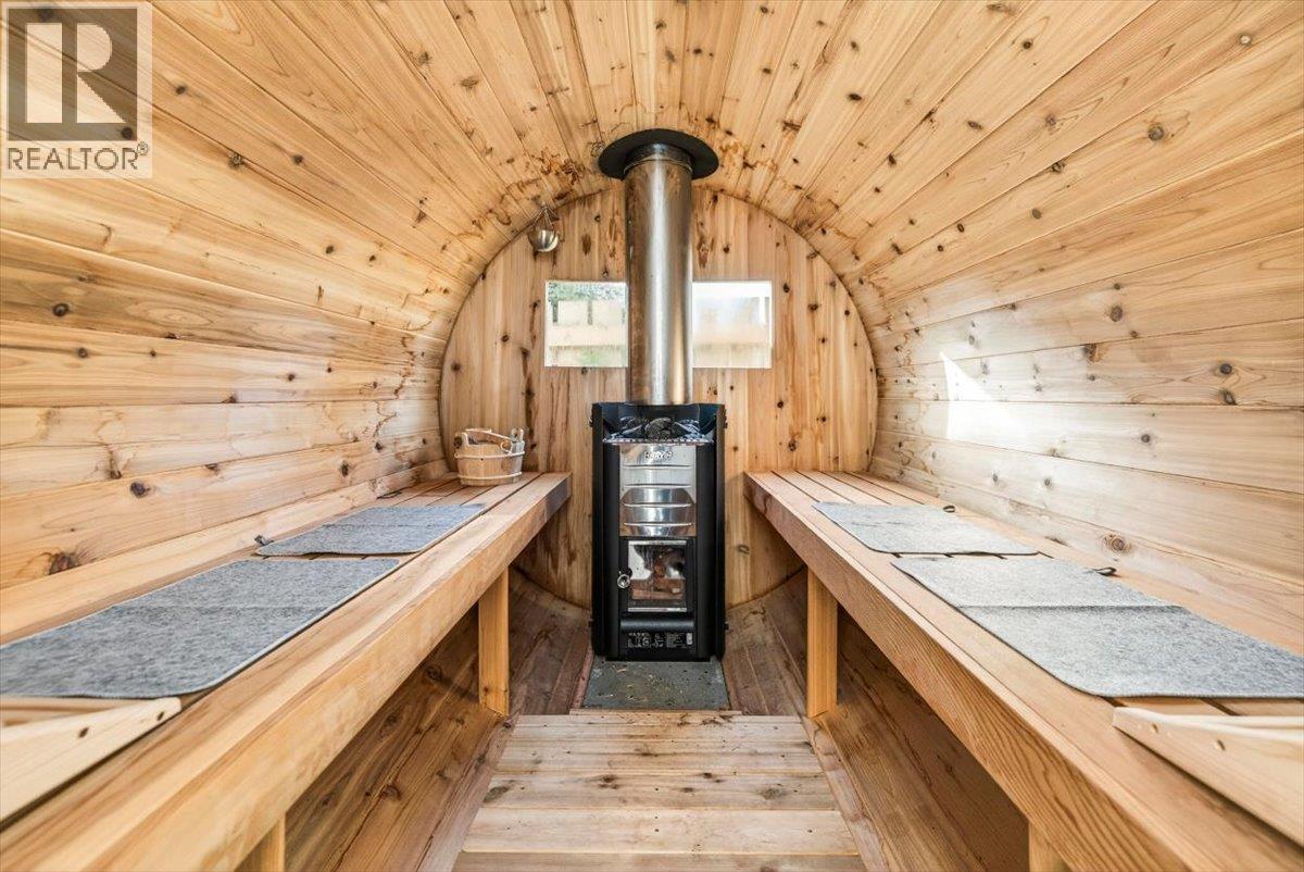 1091 4TH Avenue Unit# A, Fernie