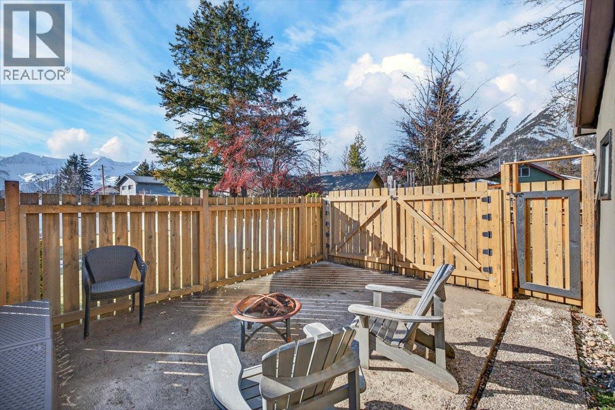 1091 4TH Avenue Unit# A, Fernie