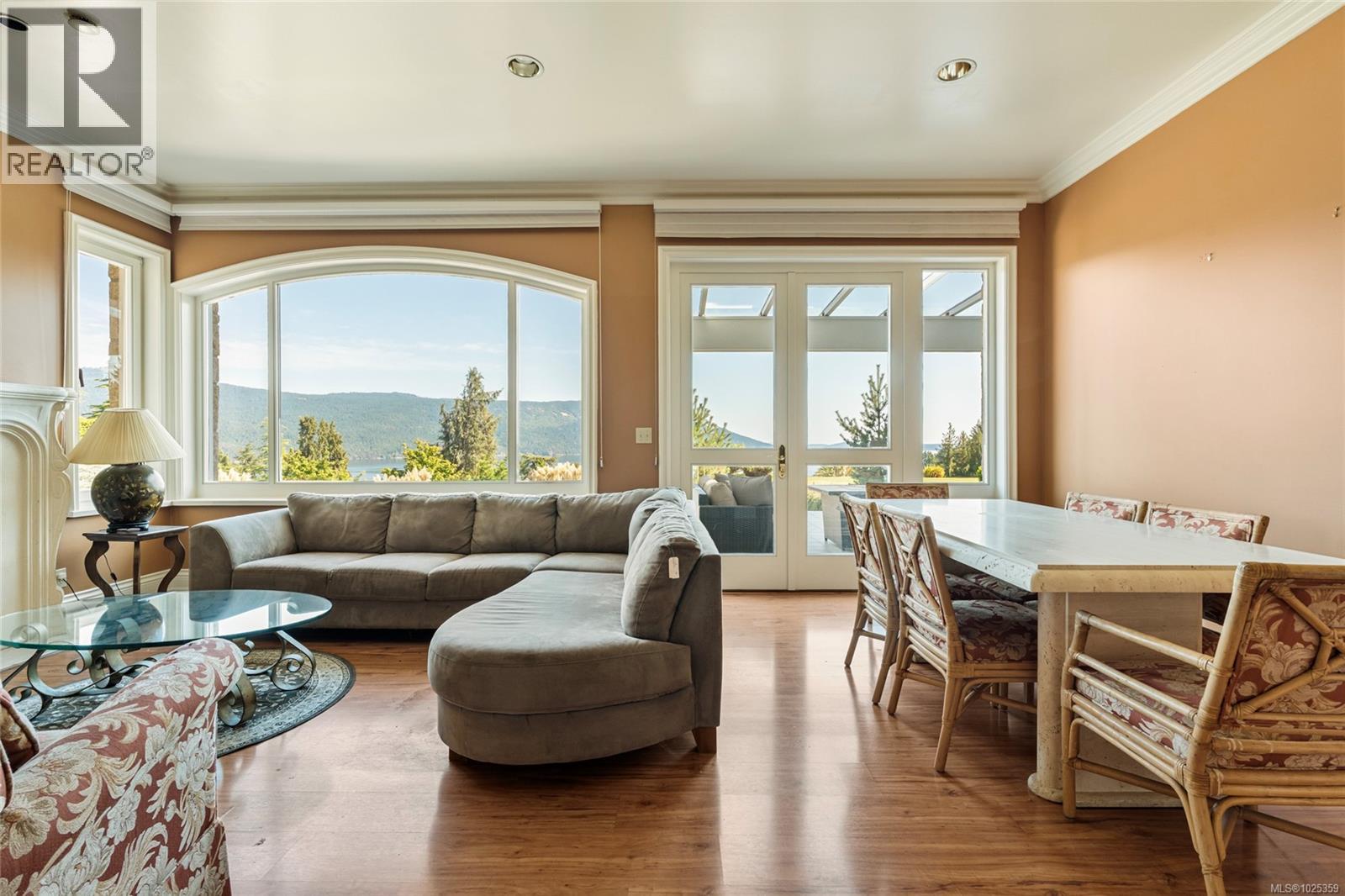 1257 Cherry Point Rd, Cowichan Bay