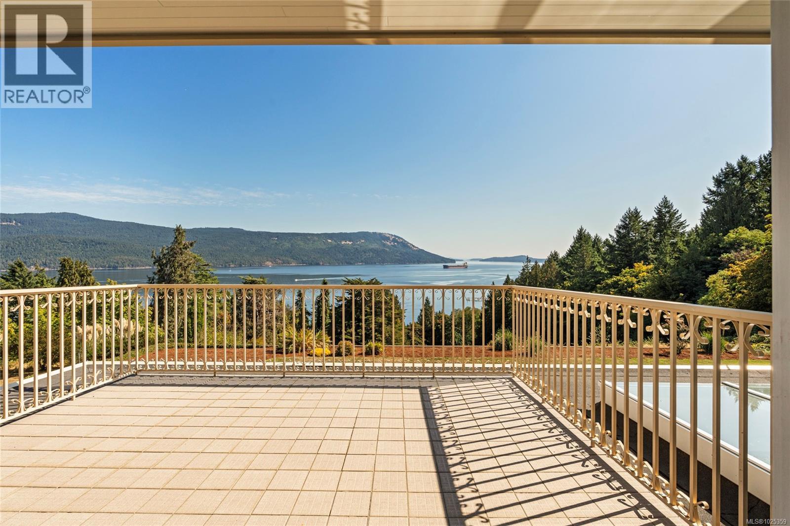 1257 Cherry Point Rd, Cowichan Bay