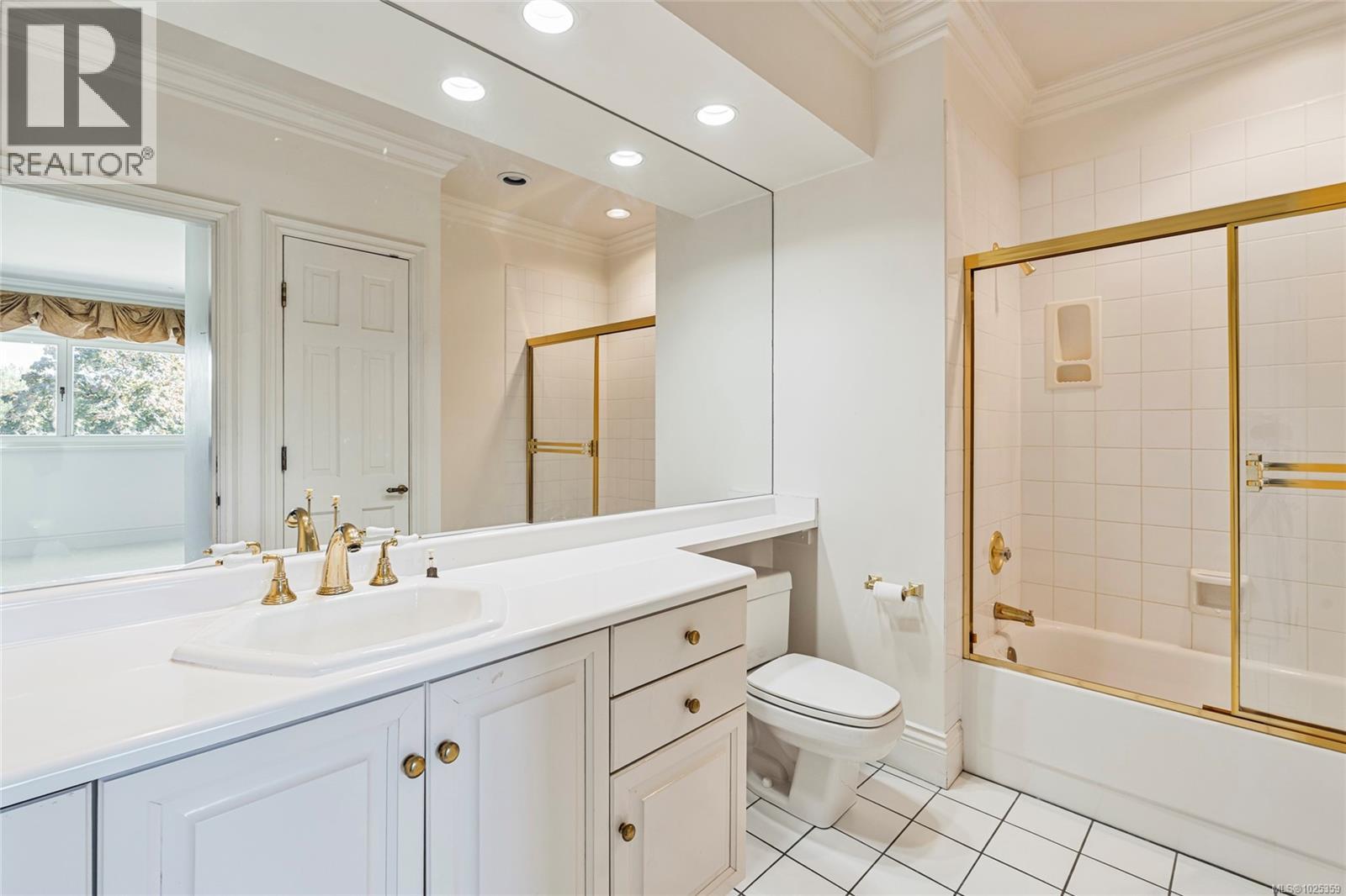 1257 Cherry Point Rd, Cowichan Bay