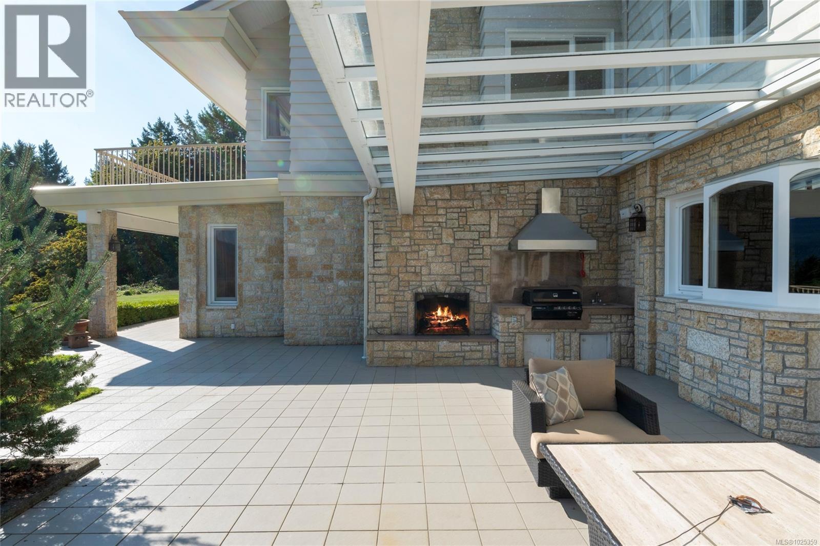 1257 Cherry Point Rd, Cowichan Bay