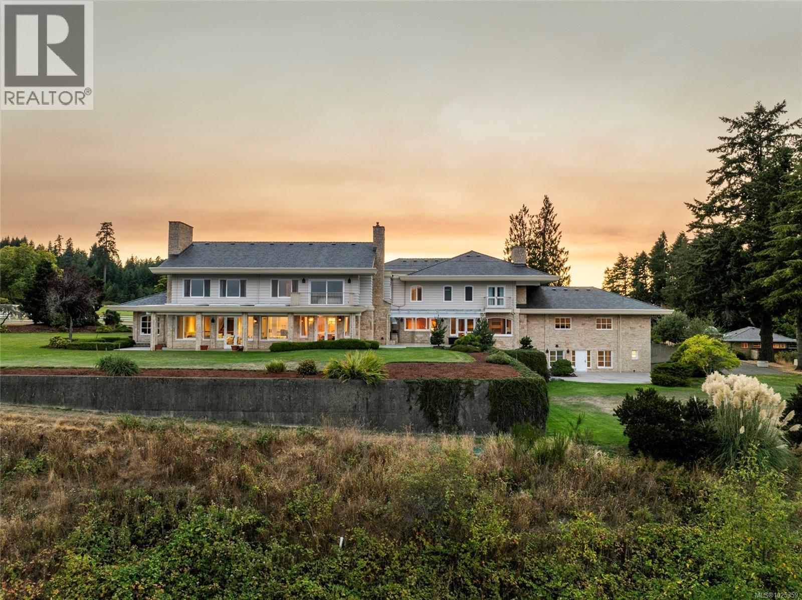 1257 Cherry Point Rd, Cowichan Bay