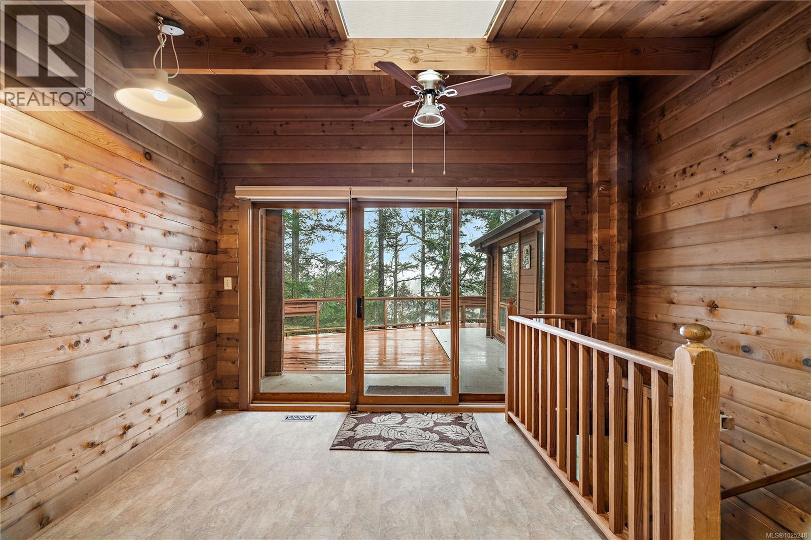 11064 Kittiwake Pl, North Saanich