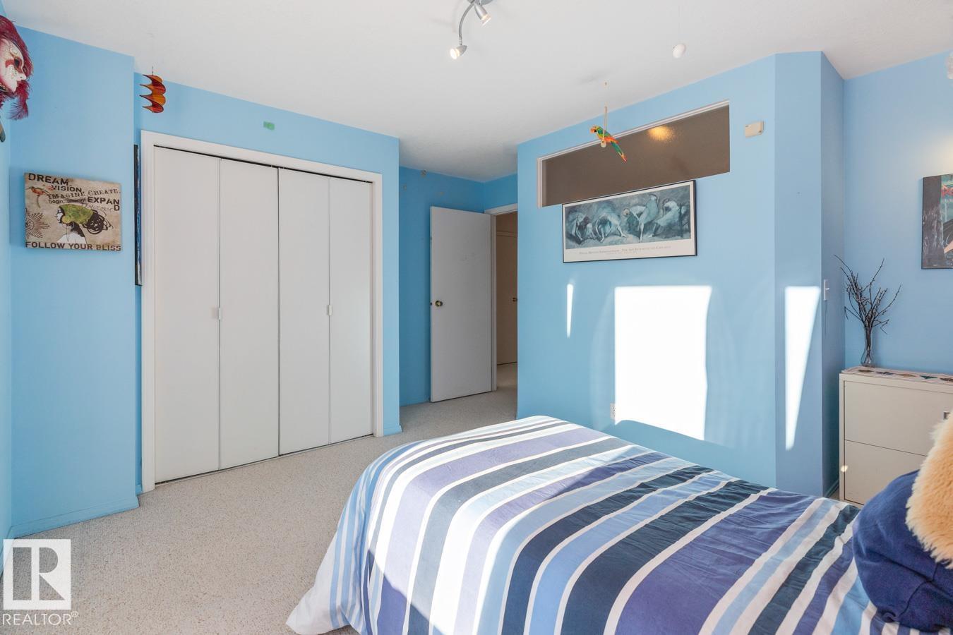 6508 109 AV NW - 27