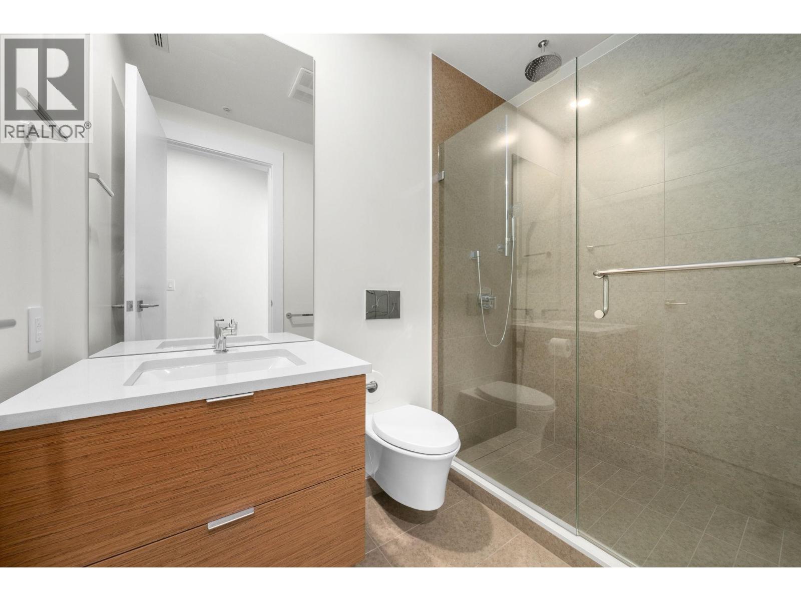 404 6699 NELSON AVENUE, West Vancouver