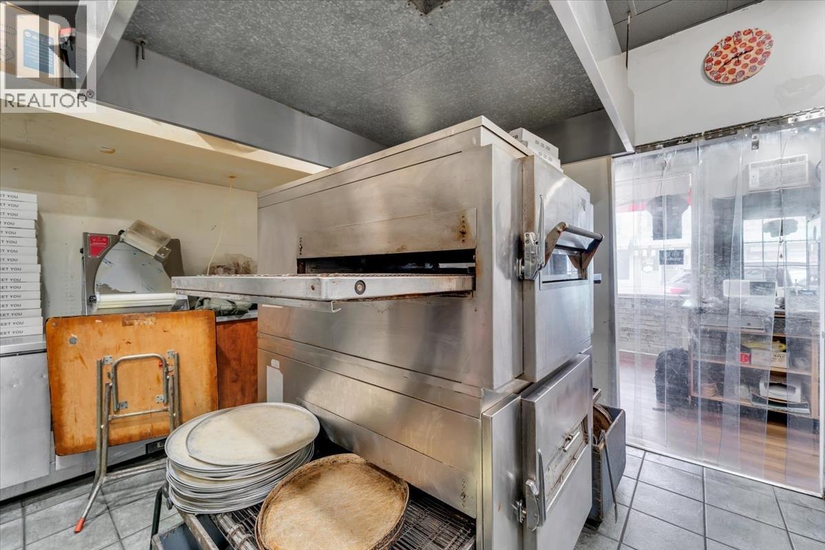 6942 VICTORIA DRIVE, Vancouver