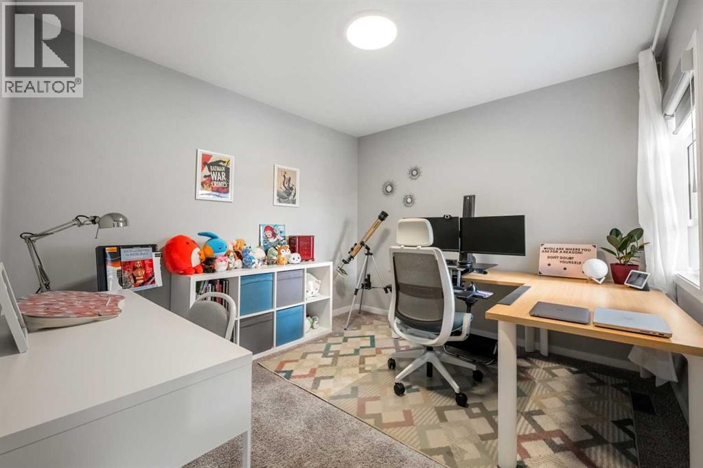 Single Family House for Sale in  Arbour Lake View NW Arbour Lake Calgary 