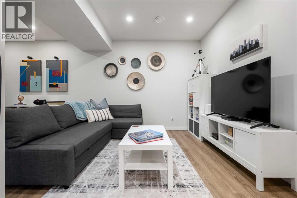 Single Family House for Sale in  Arbour Lake View NW Arbour Lake Calgary 