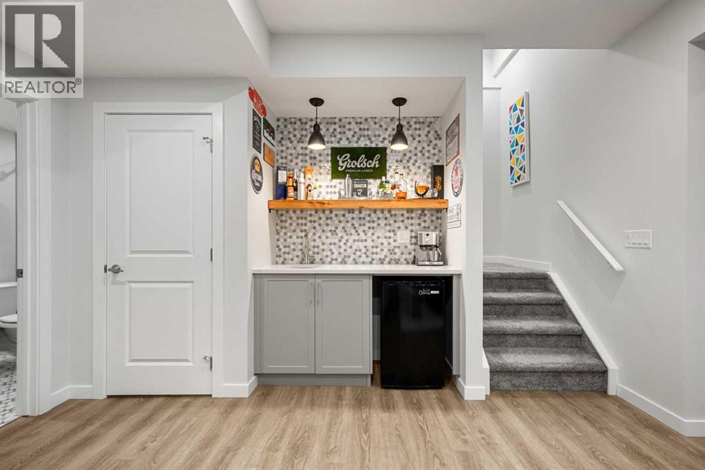 Single Family House for Sale in  Arbour Lake View NW Arbour Lake Calgary 