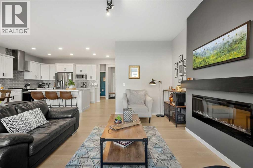 Single Family House for Sale in  Arbour Lake View NW Arbour Lake Calgary 