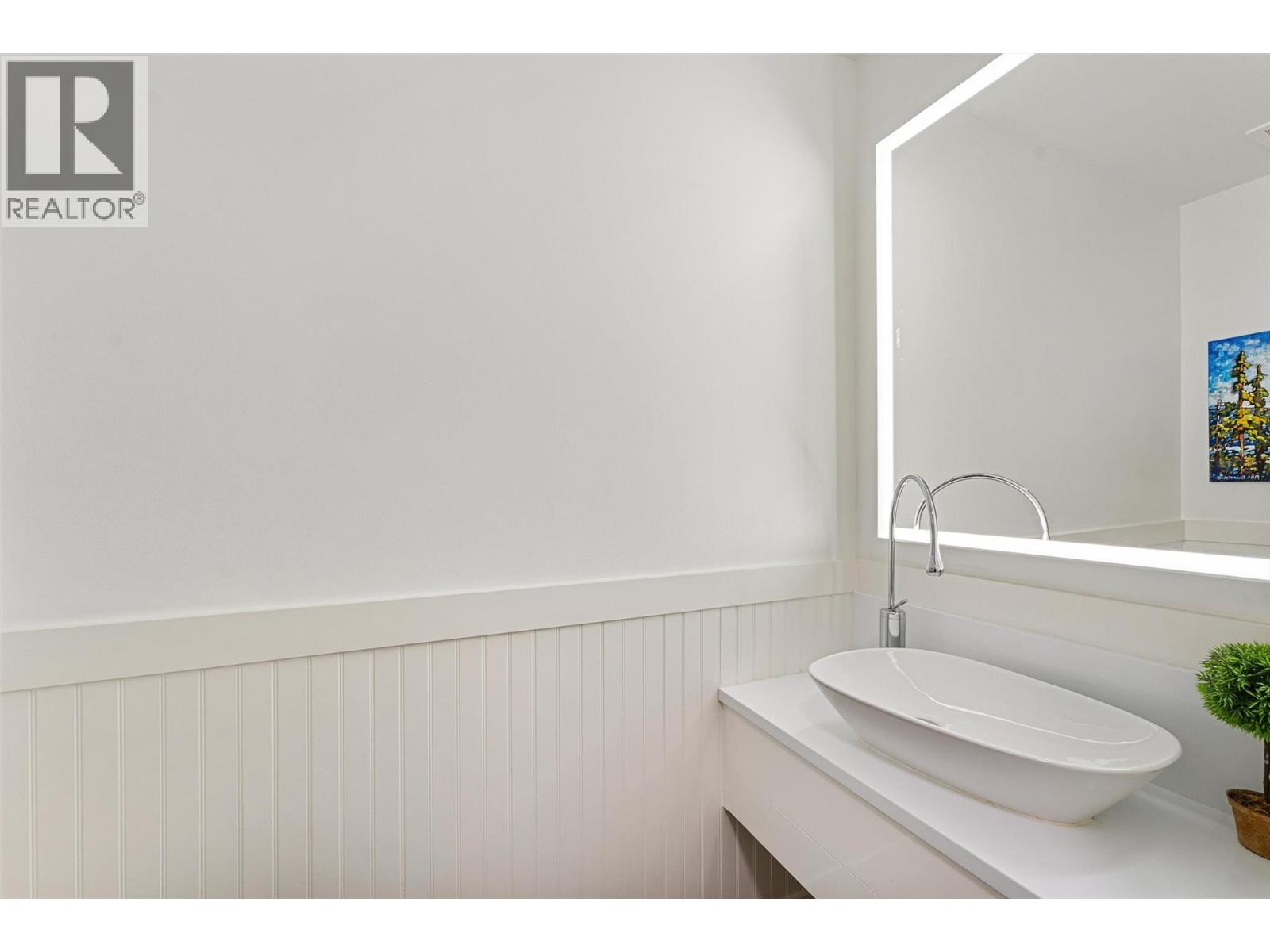 523 3880 Truswell Road, Kelowna