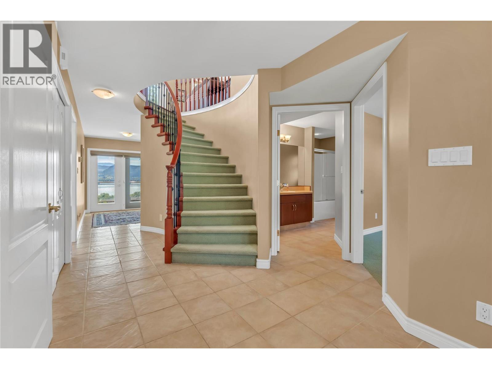 4343 Naramata Road N, Naramata