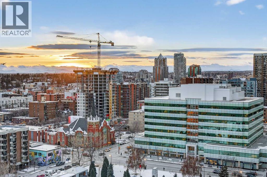 Single Family House for Sale in    Avenue SW Beltline Calgary 