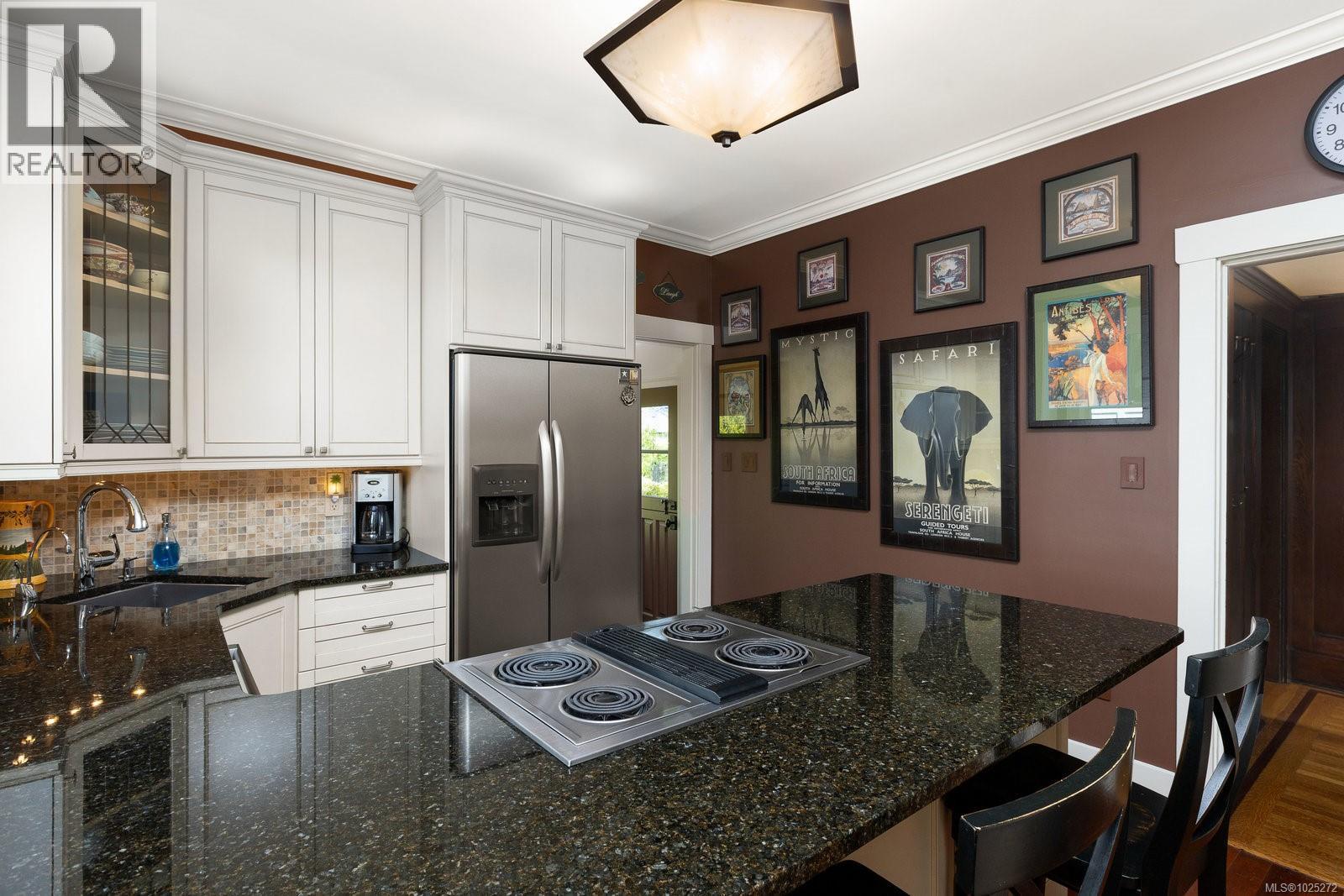  773 Island Road, Oak Bay