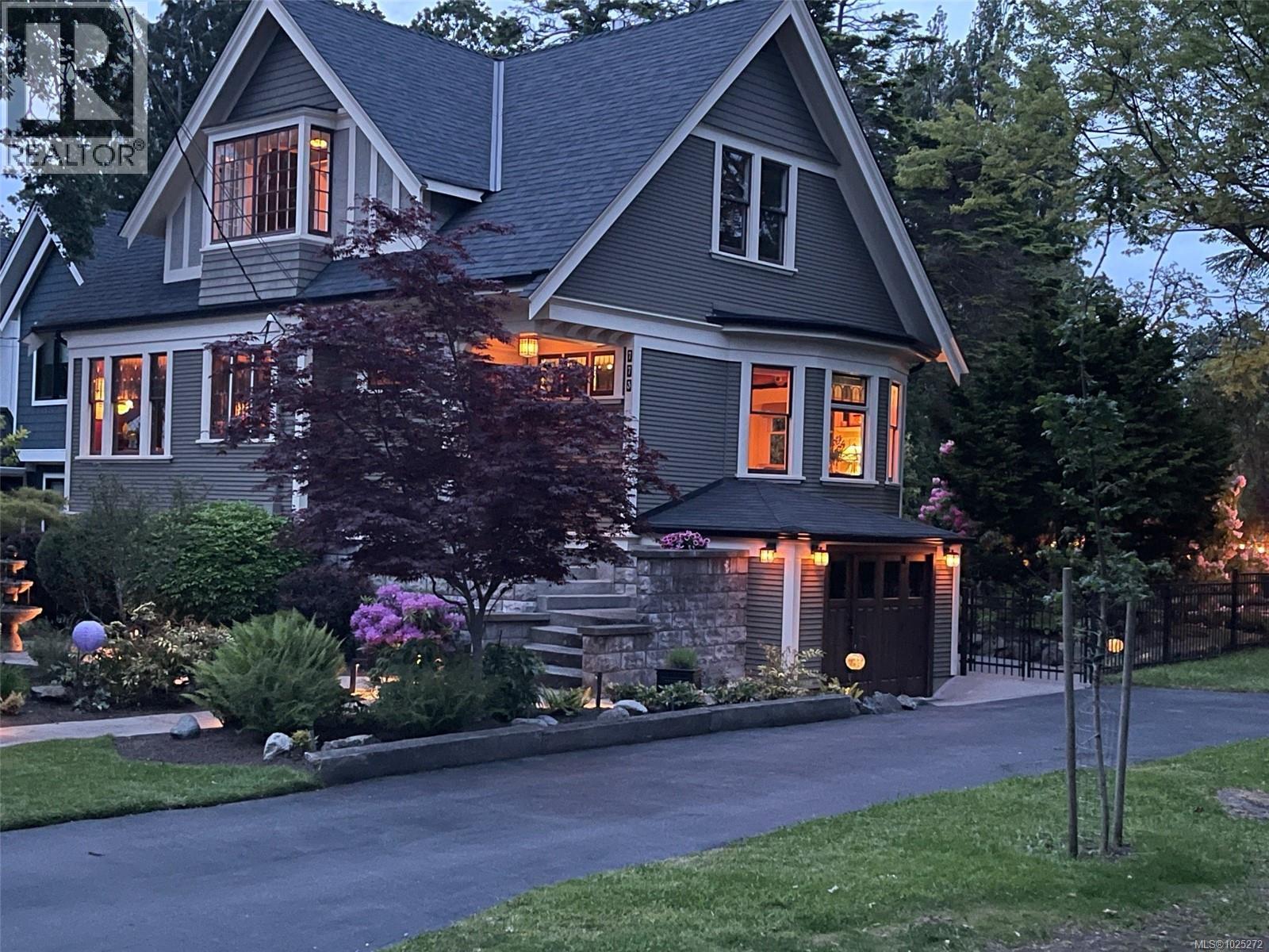  773 Island Road, Oak Bay