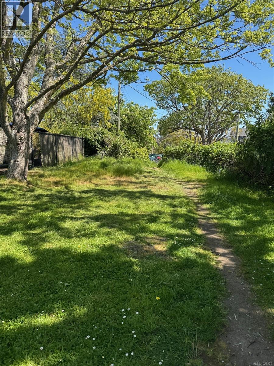  773 Island Road, Oak Bay