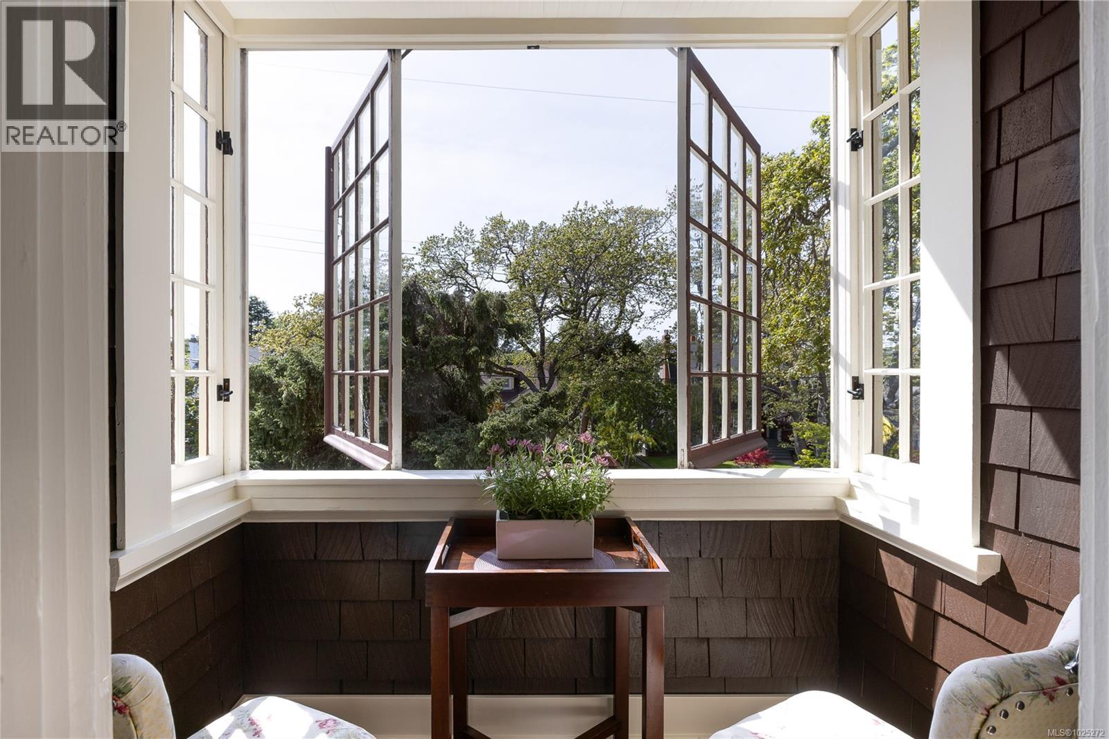  773 Island Road, Oak Bay