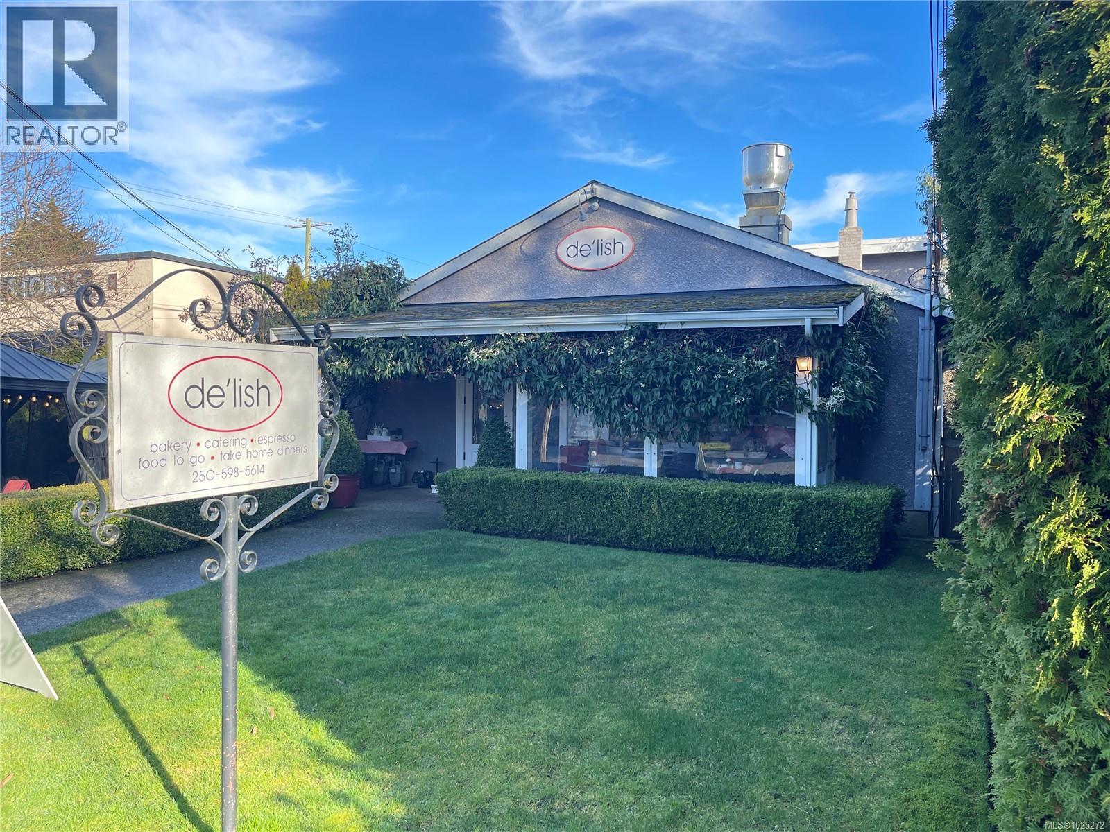  773 Island Road, Oak Bay