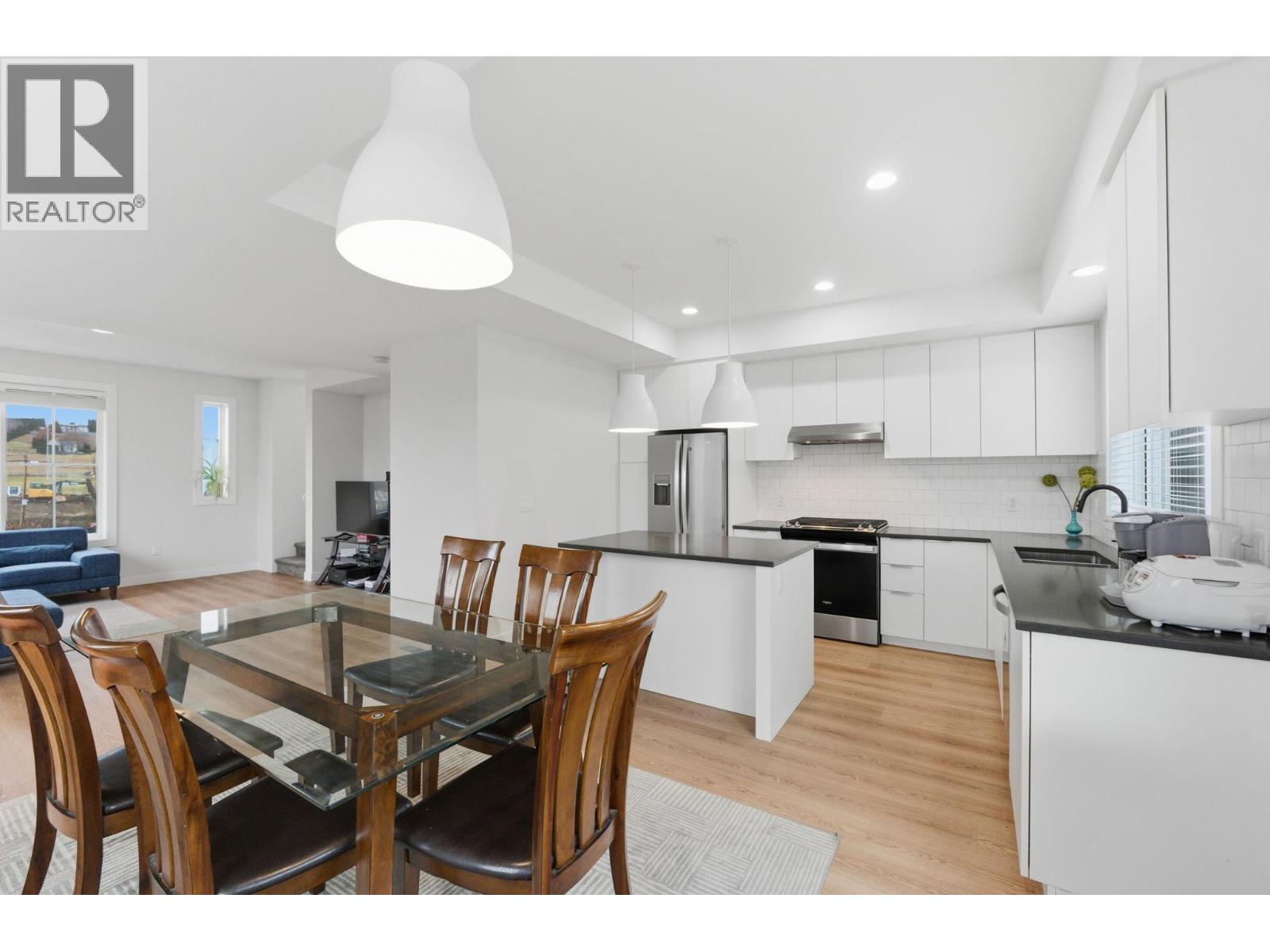 19 307 Glen Park Drive, Kelowna