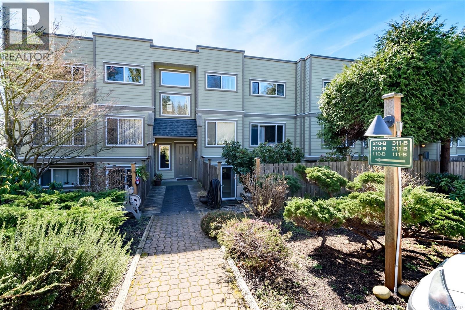 111 2250 Manor Pl, Comox