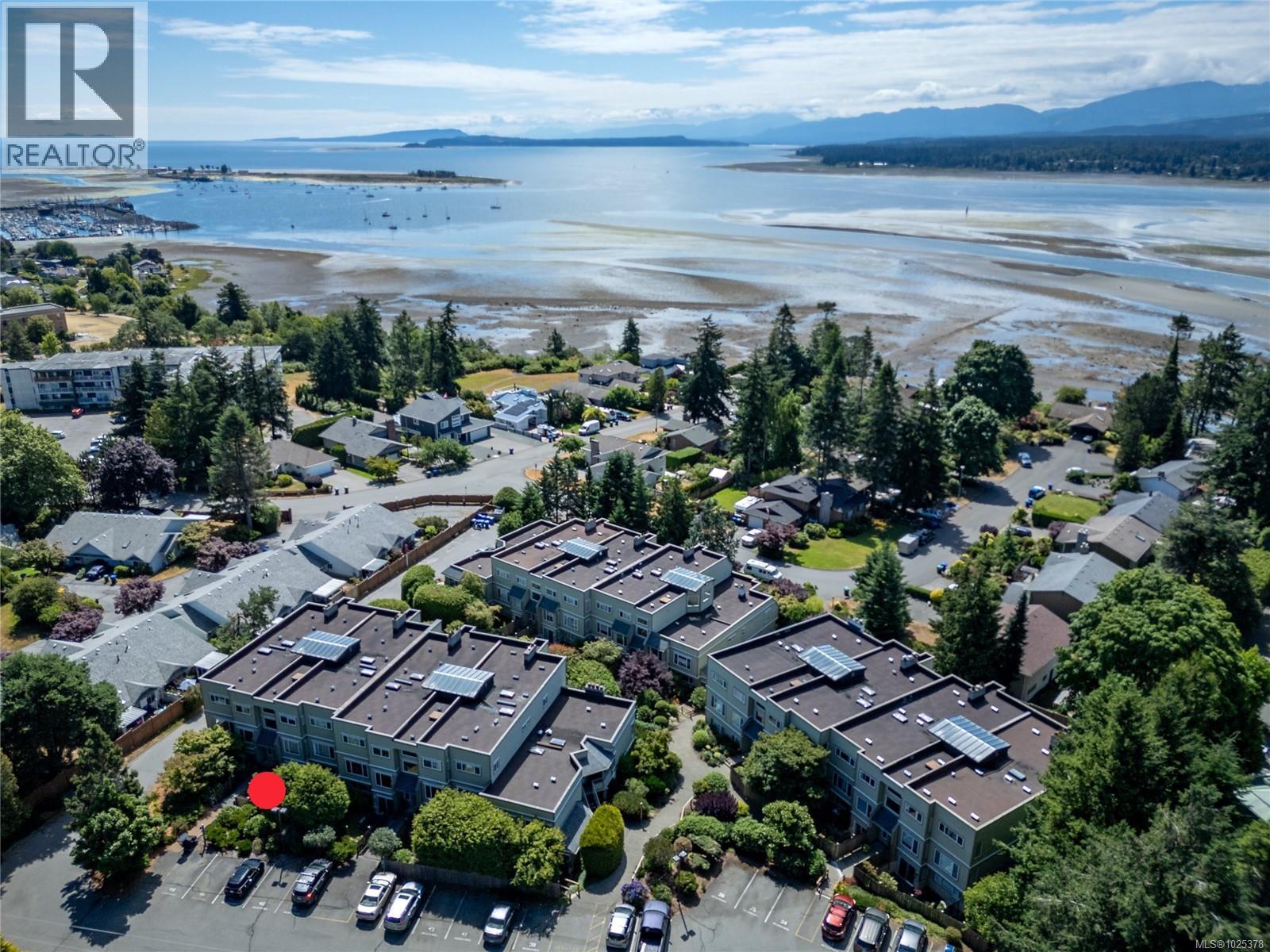 111 2250 Manor Pl, Comox