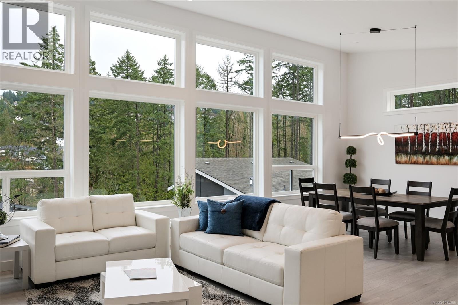  3628 AUTUMN Lane, Langford