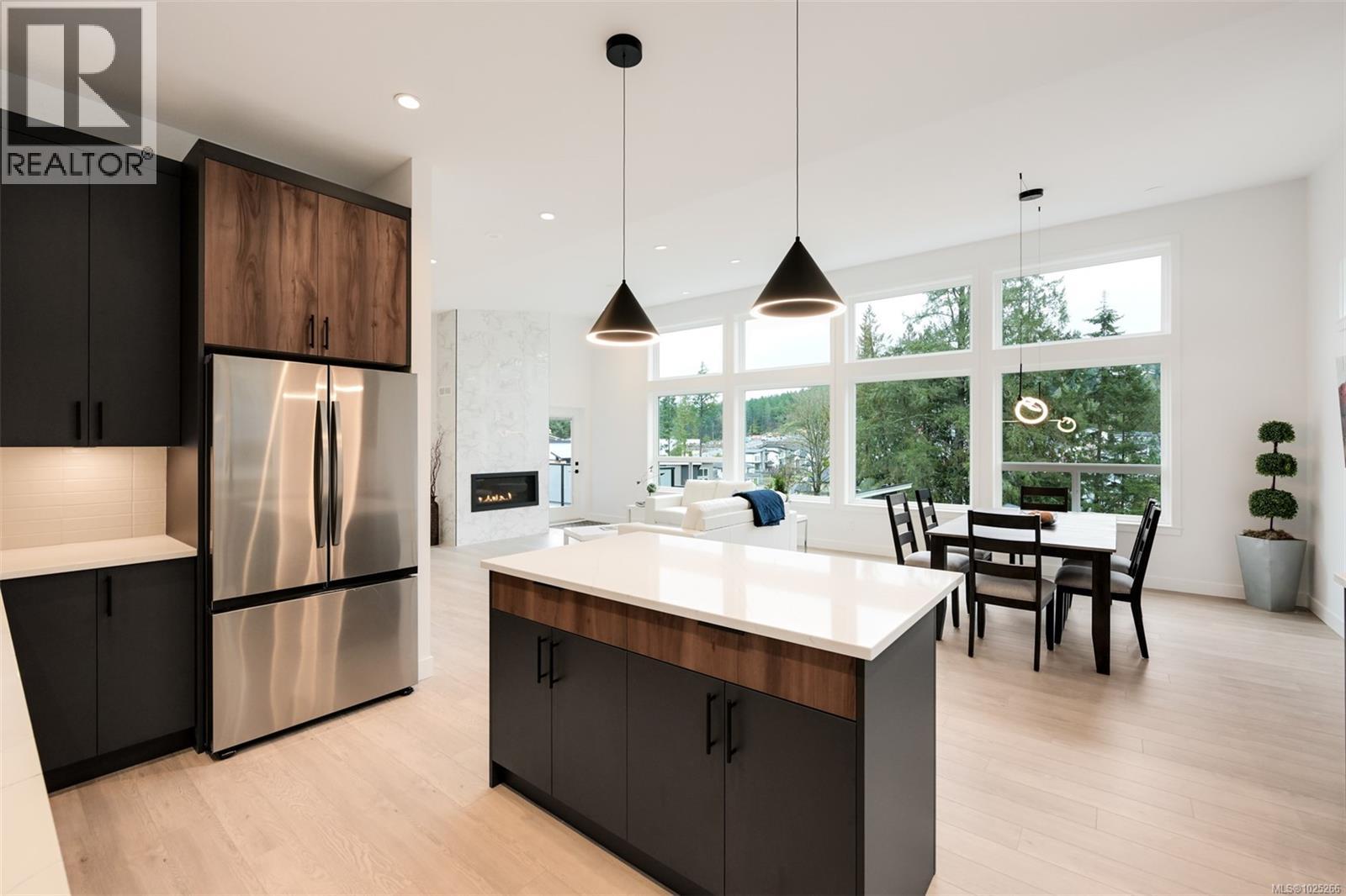  3628 AUTUMN Lane, Langford