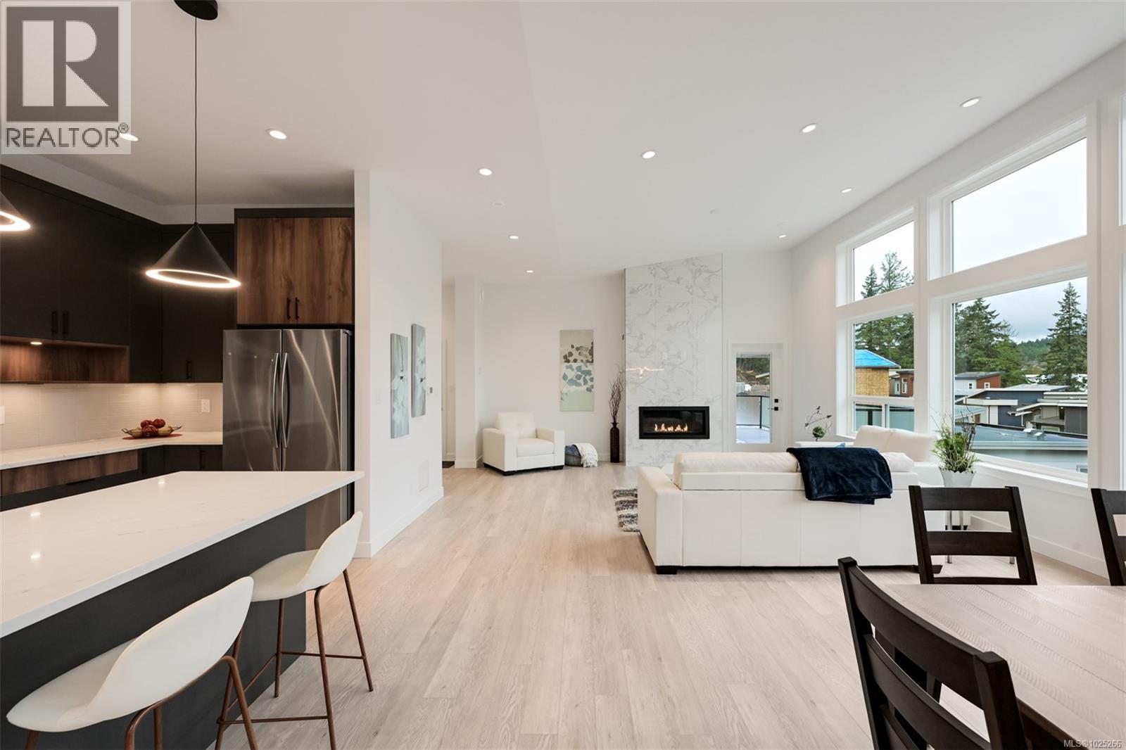  3628 AUTUMN Lane, Langford