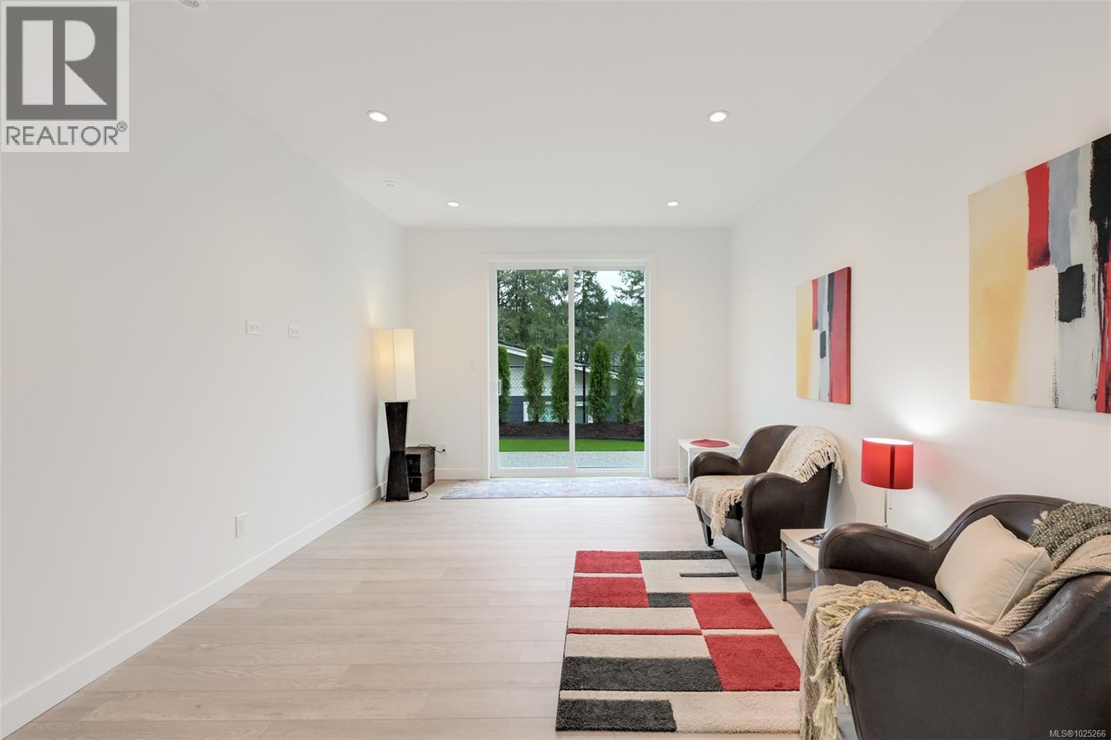  3628 AUTUMN Lane, Langford