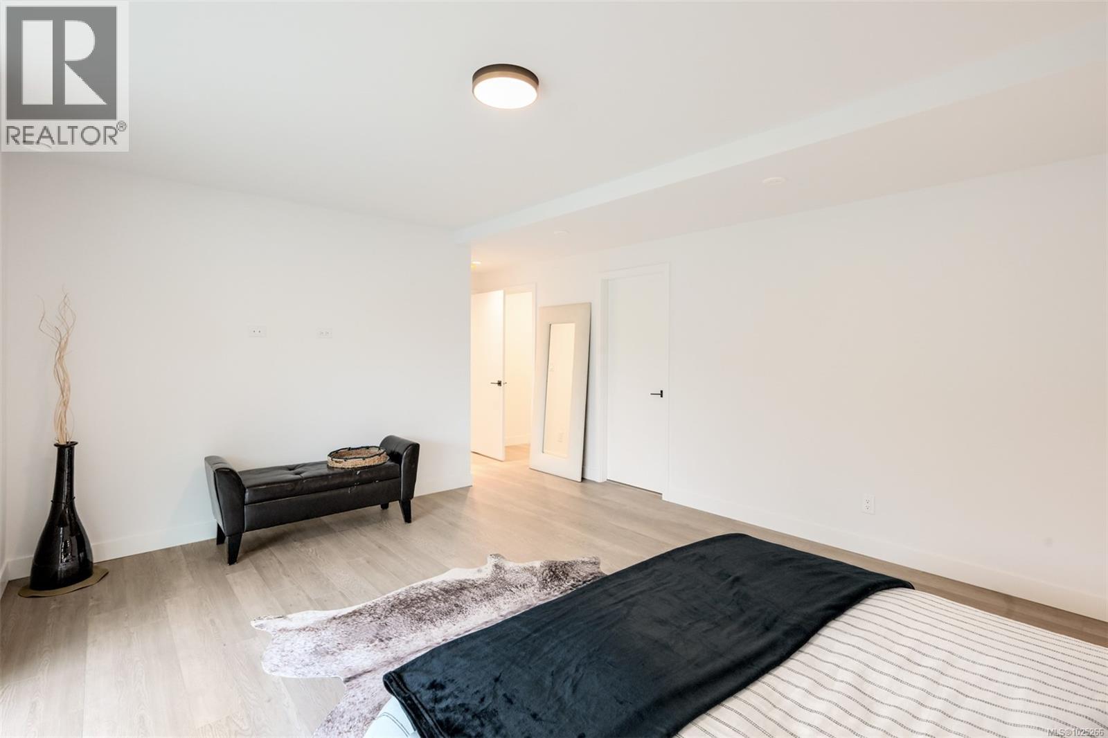  3628 AUTUMN Lane, Langford