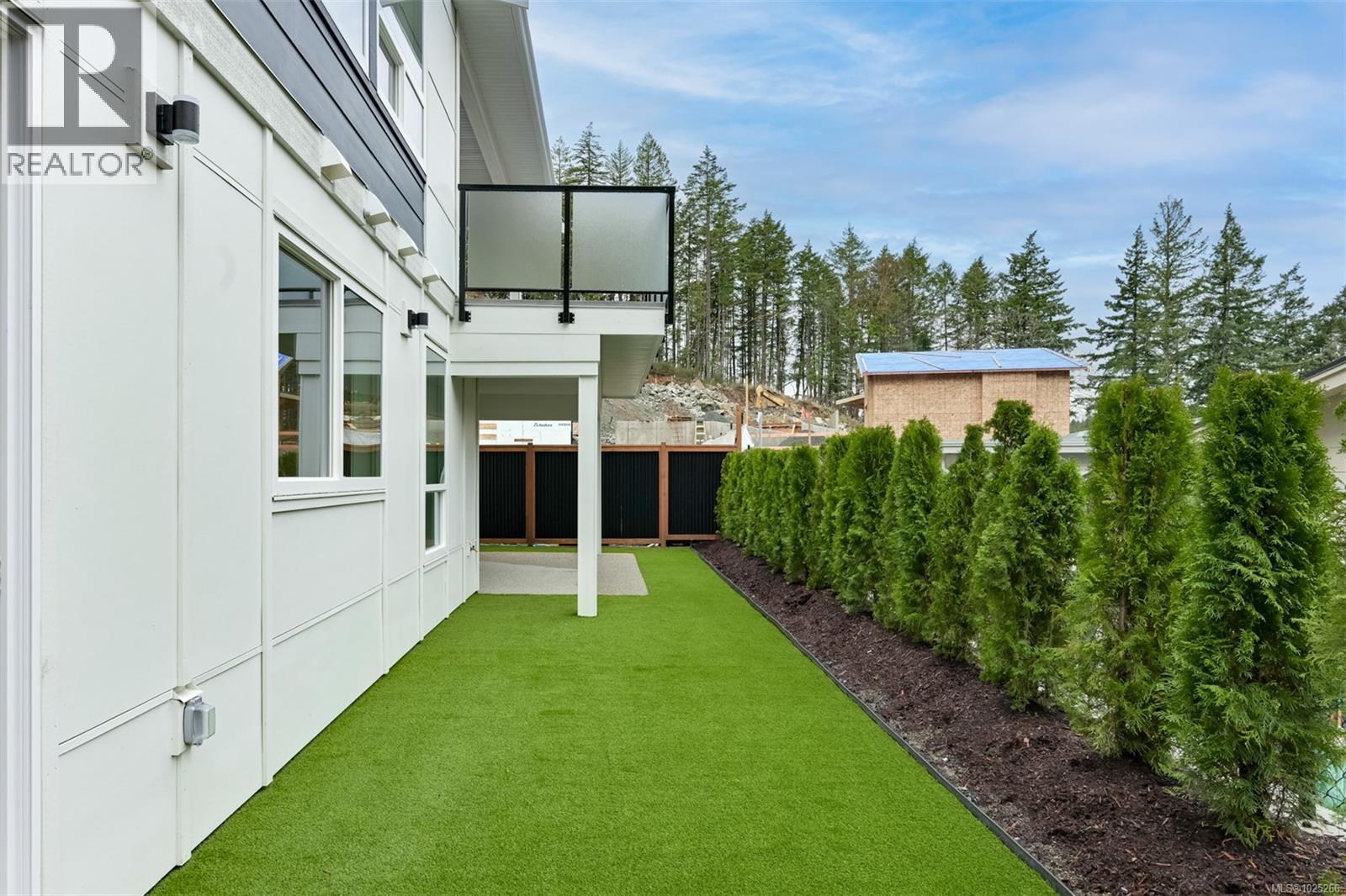  3628 AUTUMN Lane, Langford