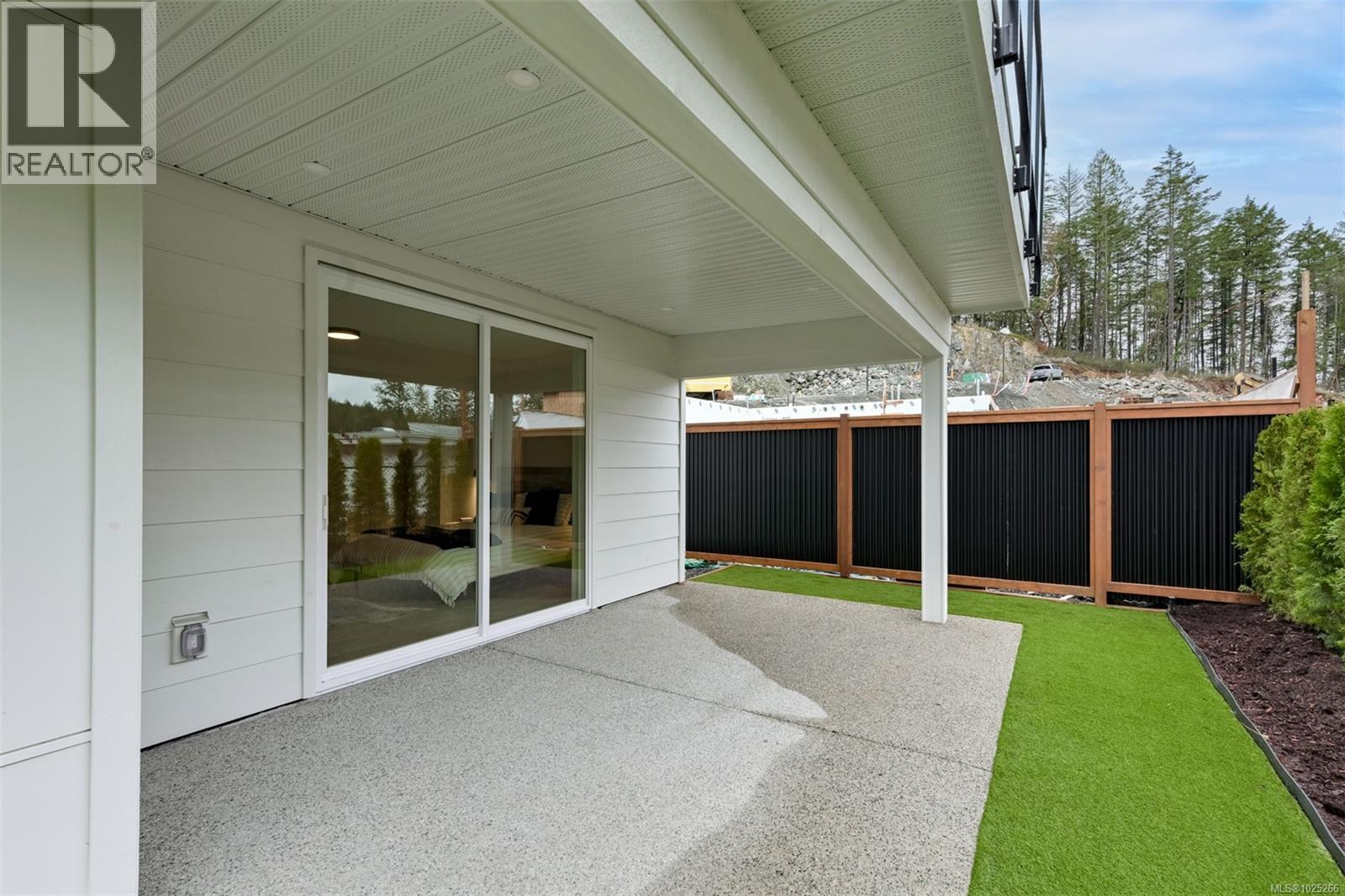  3628 AUTUMN Lane, Langford