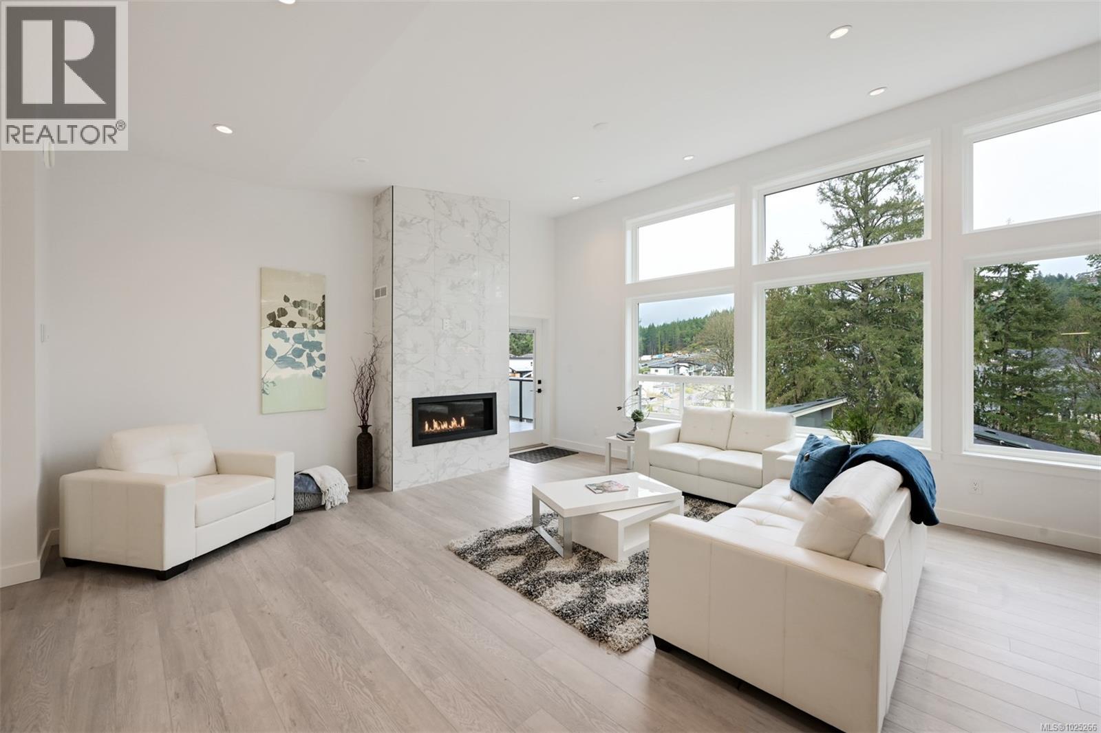  3628 AUTUMN Lane, Langford