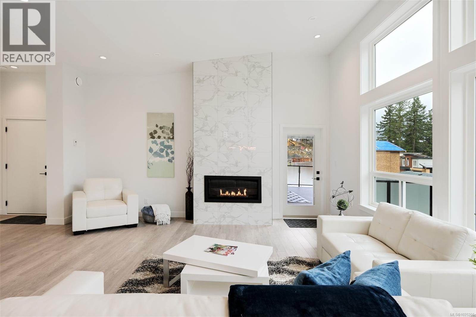  3628 AUTUMN Lane, Langford