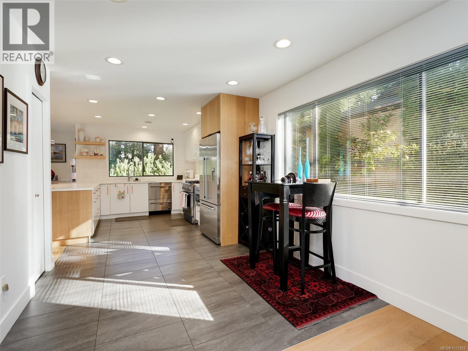  1042 Donwood Drive, Saanich