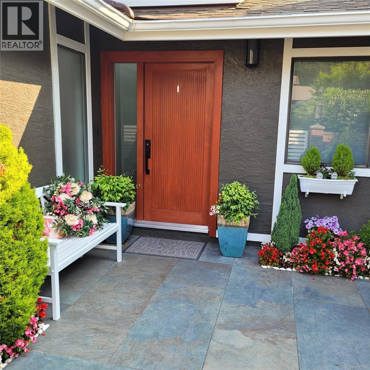  1042 Donwood Drive, Saanich