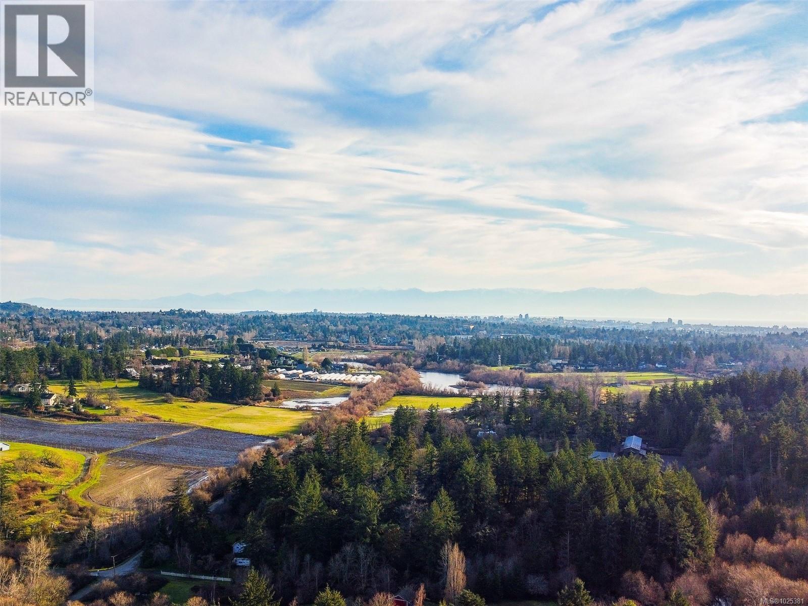  1042 Donwood Drive, Saanich