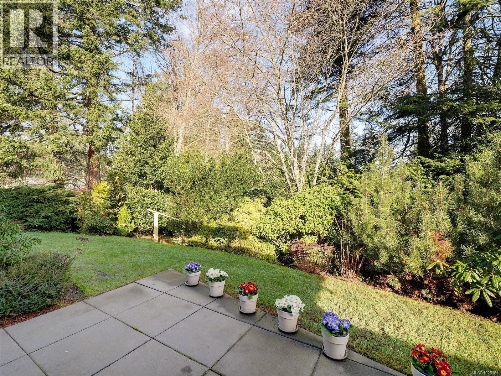  1042 Donwood Drive, Saanich