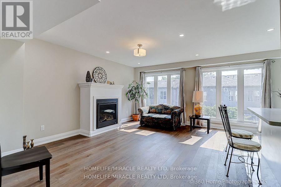 688A MIDLAND AVENUE - 2