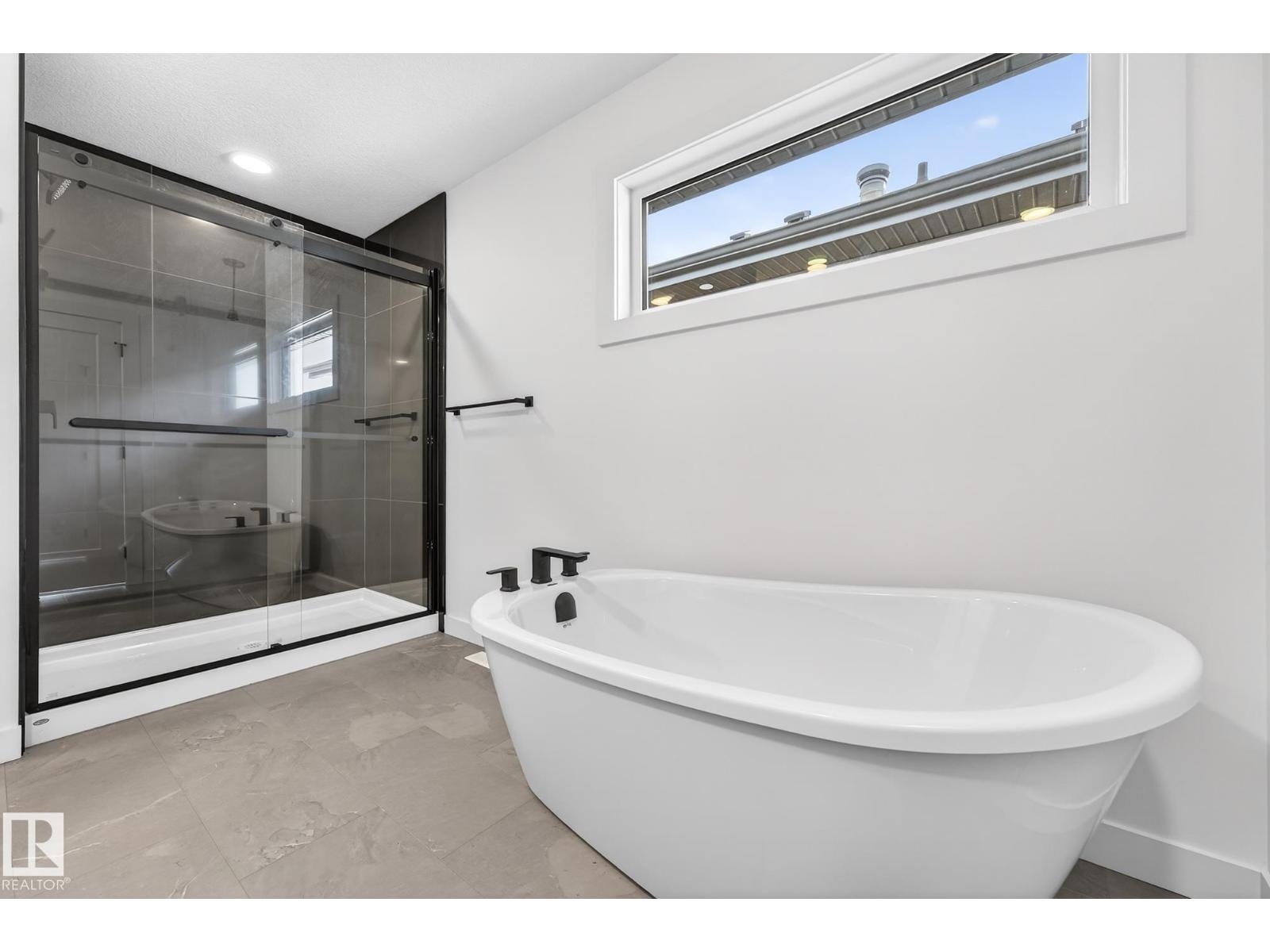 28 ELDRIDGE PT, St. Albert