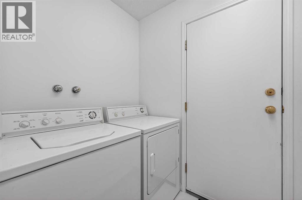 Single Family House Bungalow for Sale in  Sierra Morena Way SW Signal Hill Calgary 