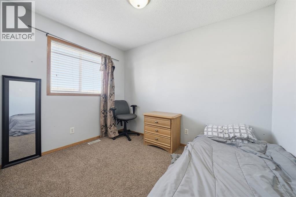 Single Family House for Sale in  Tarawood Place NE Taradale Calgary 