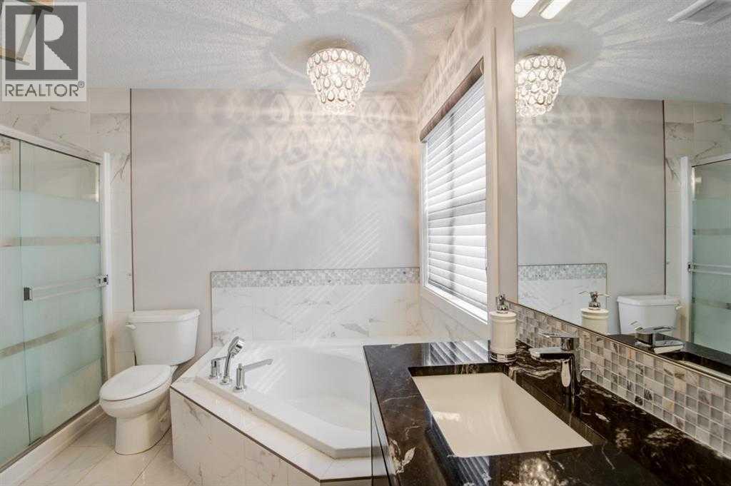 Single Family House for Sale in  Sherwood Square NW Sherwood Calgary 