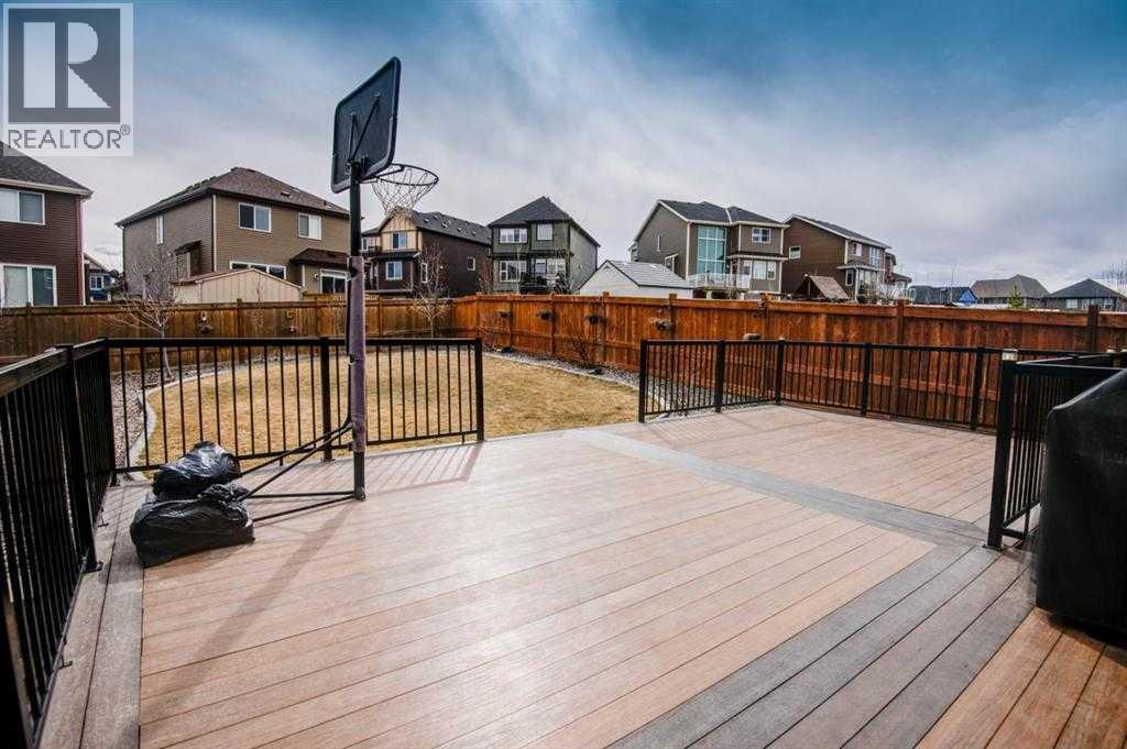 Single Family House for Sale in  Sherwood Square NW Sherwood Calgary 