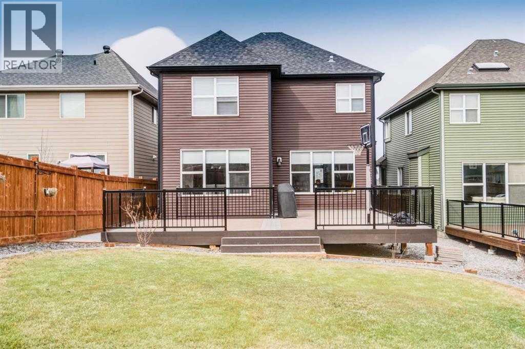 Single Family House for Sale in  Sherwood Square NW Sherwood Calgary 