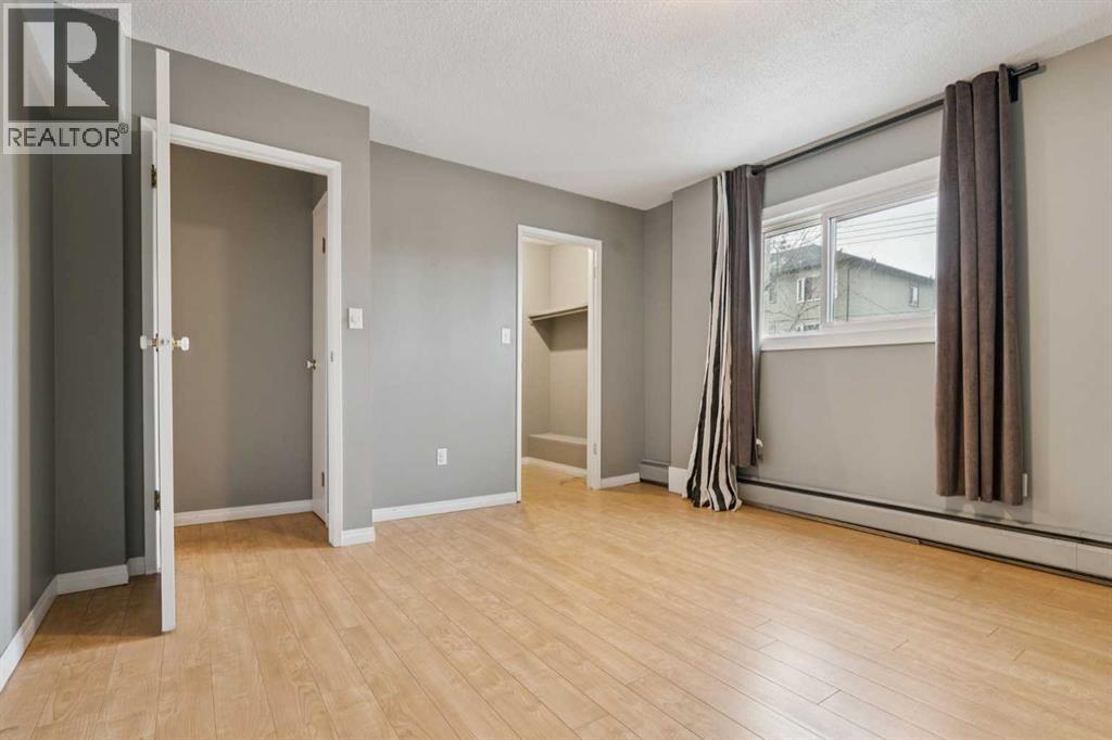 Single Family House for Sale in    Avenue SW Sunalta Calgary 
