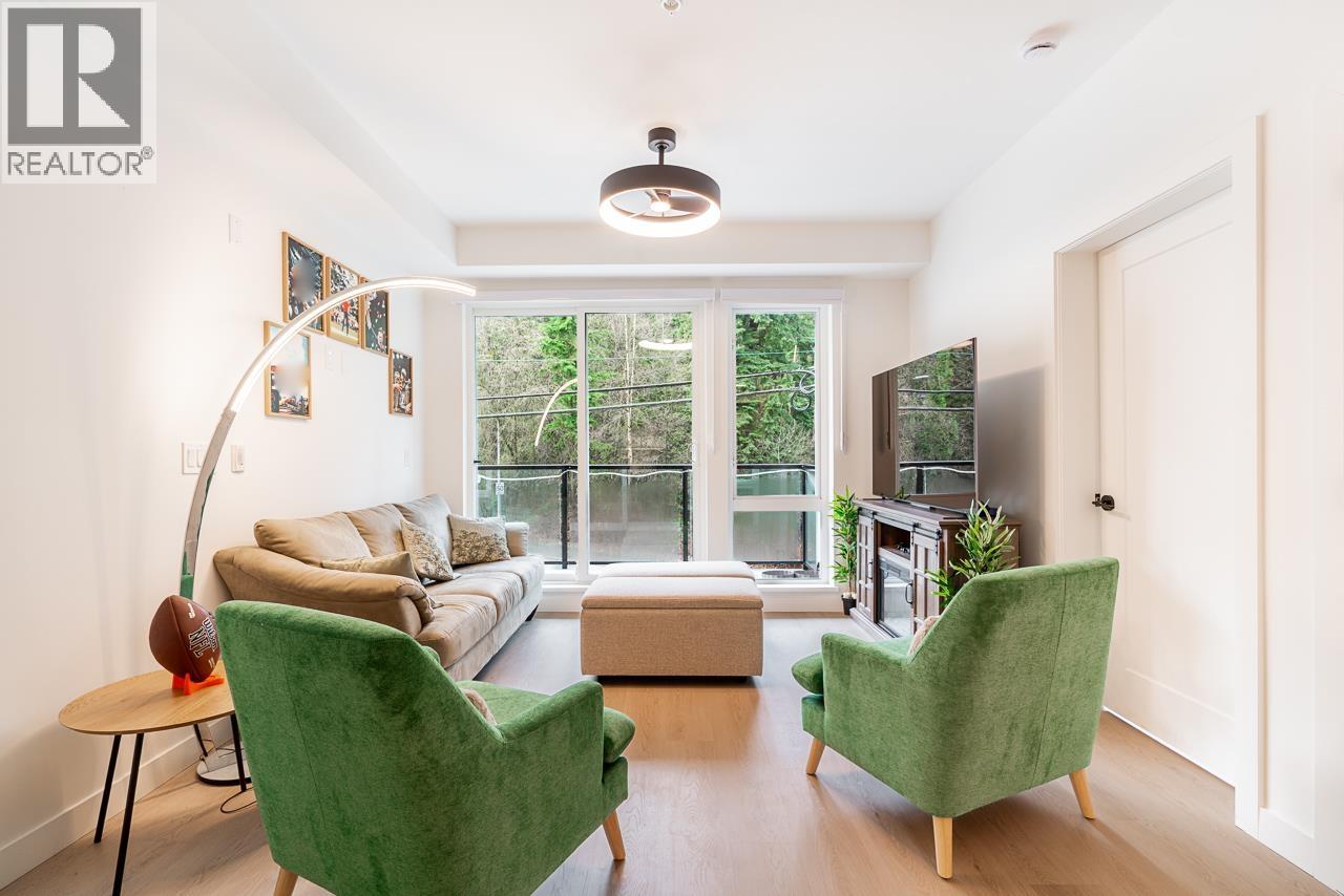 219 2002 ST. GEORGE STREET, Port Moody